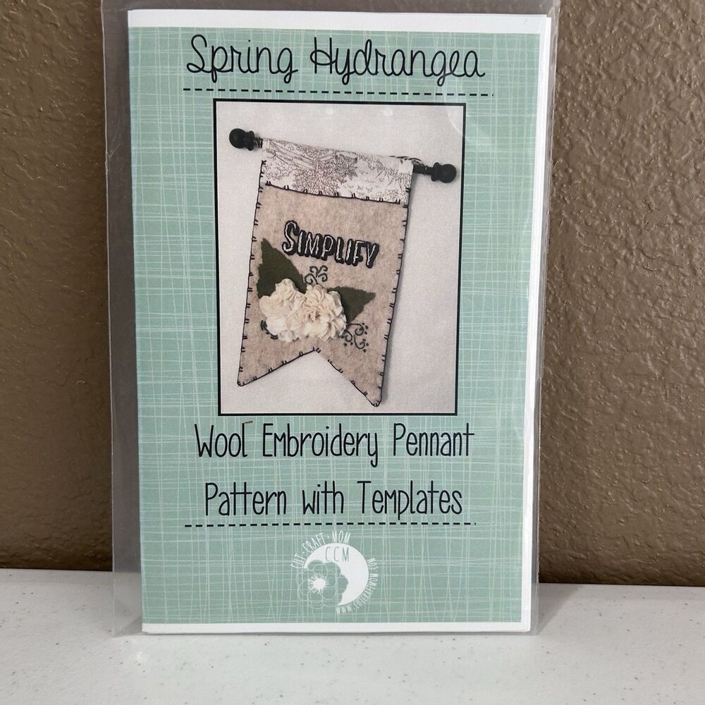 Spring Hydrangea Wool Embroidery Penant Simplify Pattern Templates Instructions